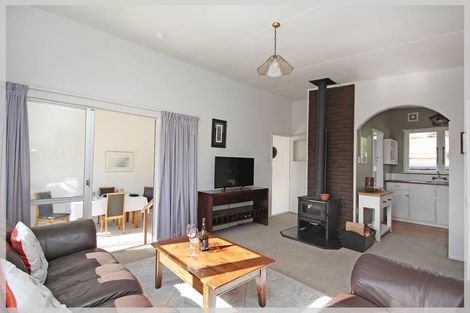 Photo of property in 66a Nash Parade, Foxton Beach, Foxton, 4815