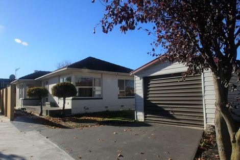 Photo of property in 51 Dunedin Street, Redwood, Christchurch, 8051