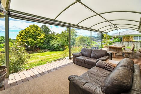 Photo of property in 6 Boundary Road, Opaheke, Papakura, 2113