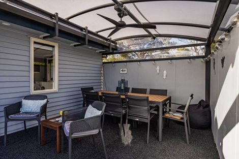 Photo of property in 2 Binnie Street, Paihia, 0200