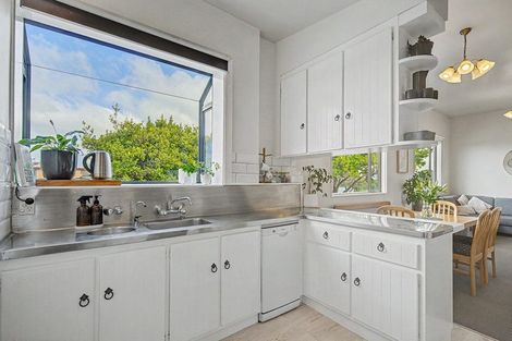 Photo of property in 1 Collingwood Street, Strathern, Invercargill, 9812