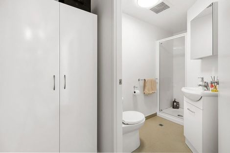 Photo of property in Quantum On Thorndon Quay, 6/163b Thorndon Quay, Pipitea, Wellington, 6011