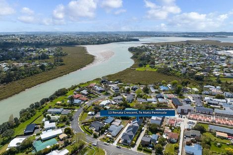 Photo of property in 13a Renata Crescent, Te Atatu Peninsula, Auckland, 0610