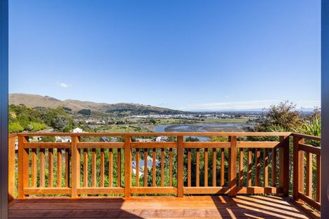 Photo of property in 10 Hobday Lane, Mount Pleasant, Christchurch, 8081