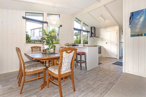 Photo of property in 3 Norwood Road, Kaiti, Gisborne, 4010