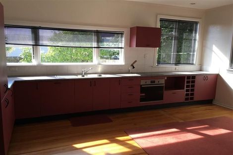 Photo of property in 22 Main Road, Waikanae, 5036