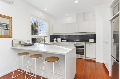 Photo of property in 1/12 Killarney Street, Takapuna, Auckland, 0622