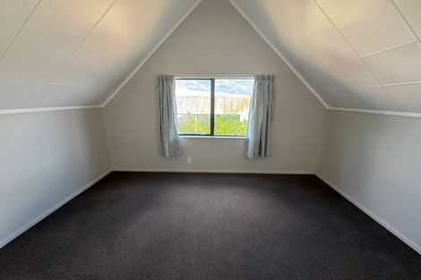 Photo of property in 30 Ngata Street, Palmerston North, 4410