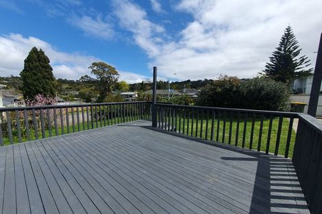 Photo of property in 37 Hilling Street, Titirangi, Auckland, 0604