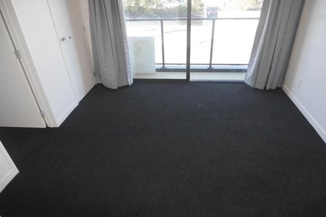 Photo of property in 74u3 Derwent Street, Island Bay, Wellington, 6023