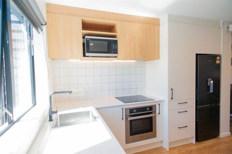 Photo of property in 55 Miromiro Street, Broomfield, Christchurch, 8042