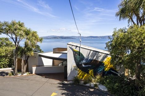 Photo of property in 55 Ferry Road, Days Bay, Lower Hutt, 5013