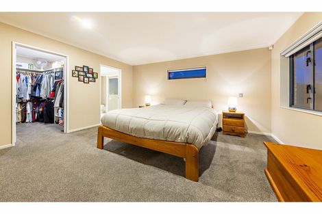 Photo of property in 13 Dunaff Place, Flat Bush, Auckland, 2019