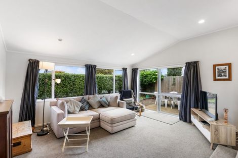 Photo of property in 21 Zealandia Road, Manly, Whangaparaoa, 0930