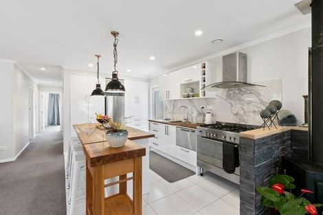 Photo of property in 60 Konini Street, Wainuiomata, Lower Hutt, 5014