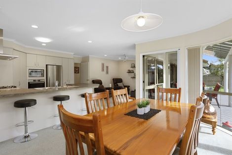 Photo of property in 6 Banksia Dell, Mount Maunganui, 3116