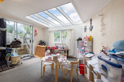 Photo of property in 522 Beach Road, Murrays Bay, Auckland, 0630