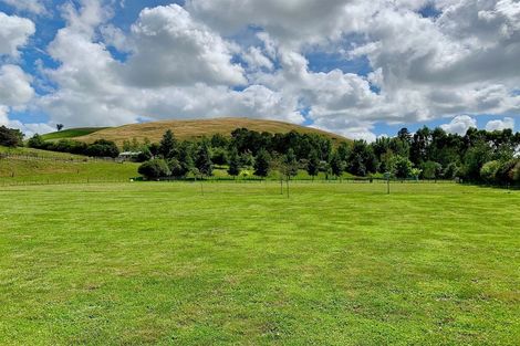 Photo of property in 32 Argyll Road, Otane, 4276