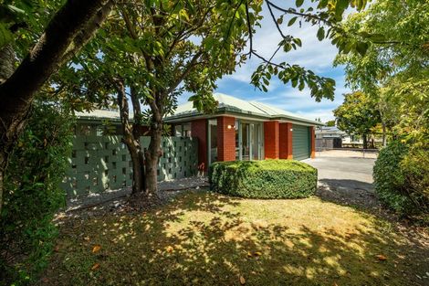 Photo of property in 88 Grahams Road, Burnside, Christchurch, 8041