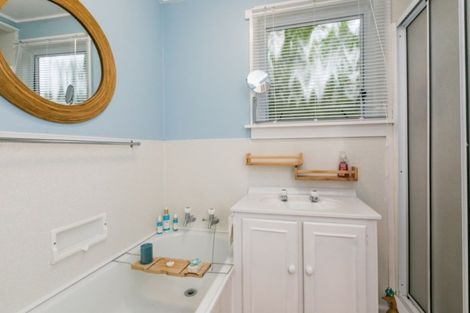 Photo of property in 8 Crichton Place, Taradale, Napier, 4112