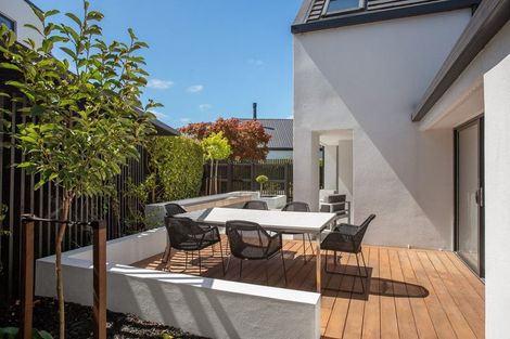 Photo of property in 2 Wairarapa Terrace, Merivale, Christchurch, 8014