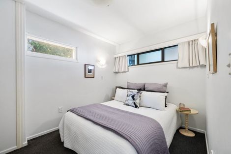 Photo of property in 10/4f Claremont Grove, Mount Victoria, Wellington, 6011