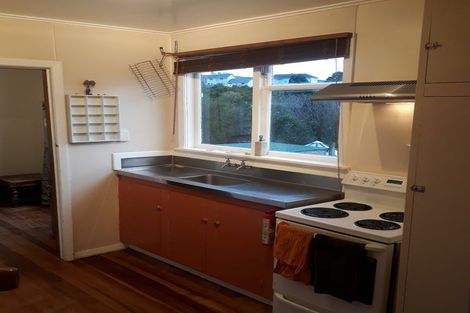 Photo of property in 74-76 Hereford Street, Cannons Creek, Porirua, 5024