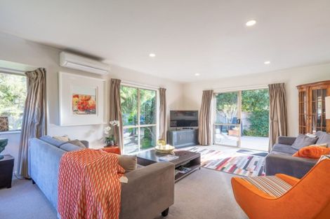 Photo of property in 1 Leigh Place, Paraparaumu Beach, Paraparaumu, 5032