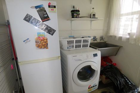 Photo of property in 2 Gothard Place, Westport, 7825