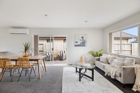 Photo of property in 3 Villa Way, Mount Maunganui, 3116