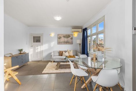 Photo of property in 1/13 Frederick Street, Waltham, Christchurch, 8011