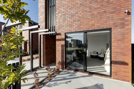 Photo of property in 20 Atutahi Lane, Papamoa, 3118