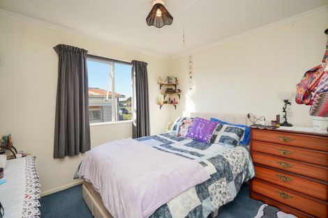 Photo of property in 44 Wicklow Street, Clifton, Invercargill, 9812