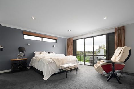 Photo of property in 11 Kingscliff Rise, Dairy Flat, Albany, 0792