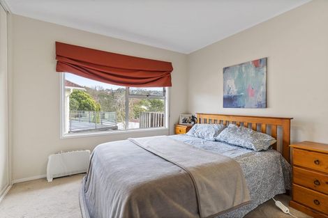 Photo of property in 1/6 Ellice Road, Totara Vale, Auckland, 0629