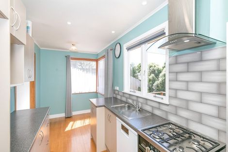 Photo of property in 5 Rosalind Street, Deanwell, Hamilton, 3206