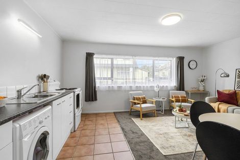 Photo of property in 52u3 Russell Terrace, Berhampore, Wellington, 6023