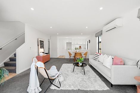 Photo of property in 90a Cambridge Terrace, Waterloo, Lower Hutt, 5011