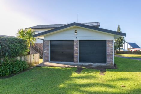 Photo of property in 3 Kon Tiki Road, Whiritoa, Whangamata, 3691