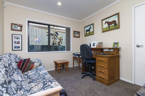 Photo of property in 1 Ludlow Place, Pukekohe, 2120