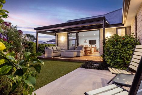 Photo of property in 45 Cotula Way, Papamoa Beach, Papamoa, 3118