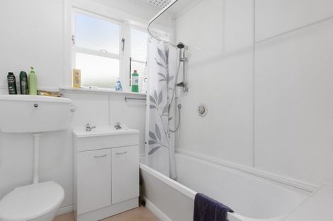 Photo of property in 114 District Road, Green Island, Dunedin, 9018