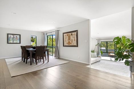 Photo of property in 1/62 Stapleford Crescent, Browns Bay, Auckland, 0630