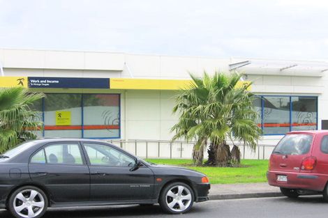 Photo of property in 3b/12 Selwyn Road, Cockle Bay, Auckland, 2014