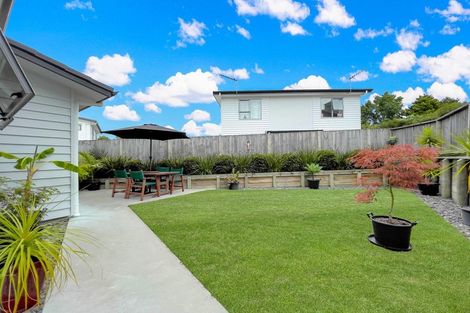 Photo of property in 50u2 Banbury Crescent, Fairfield, Hamilton, 3214