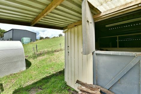 Photo of property in 436 Kanohi Road, Kaukapakapa, 0873