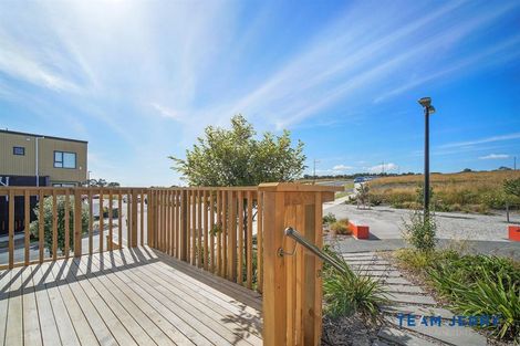 Photo of property in 1 Heketara Way, Massey, 0614