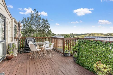 Photo of property in 6 Rautawhiri Road, Helensville, 0800