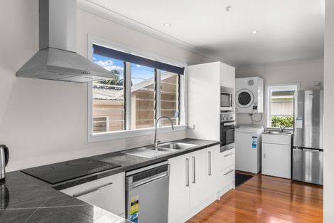 Photo of property in 11 Argyle Street, Waipu, 0510