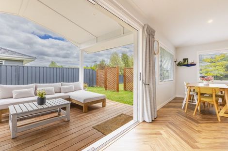 Photo of property in 16 Dee Street, Otane, 4202